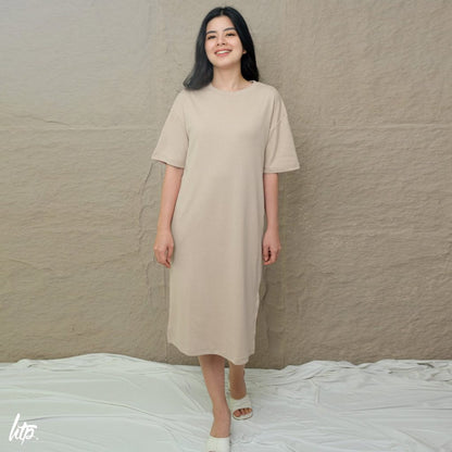 HTP Oversized Pocket Slit Dress