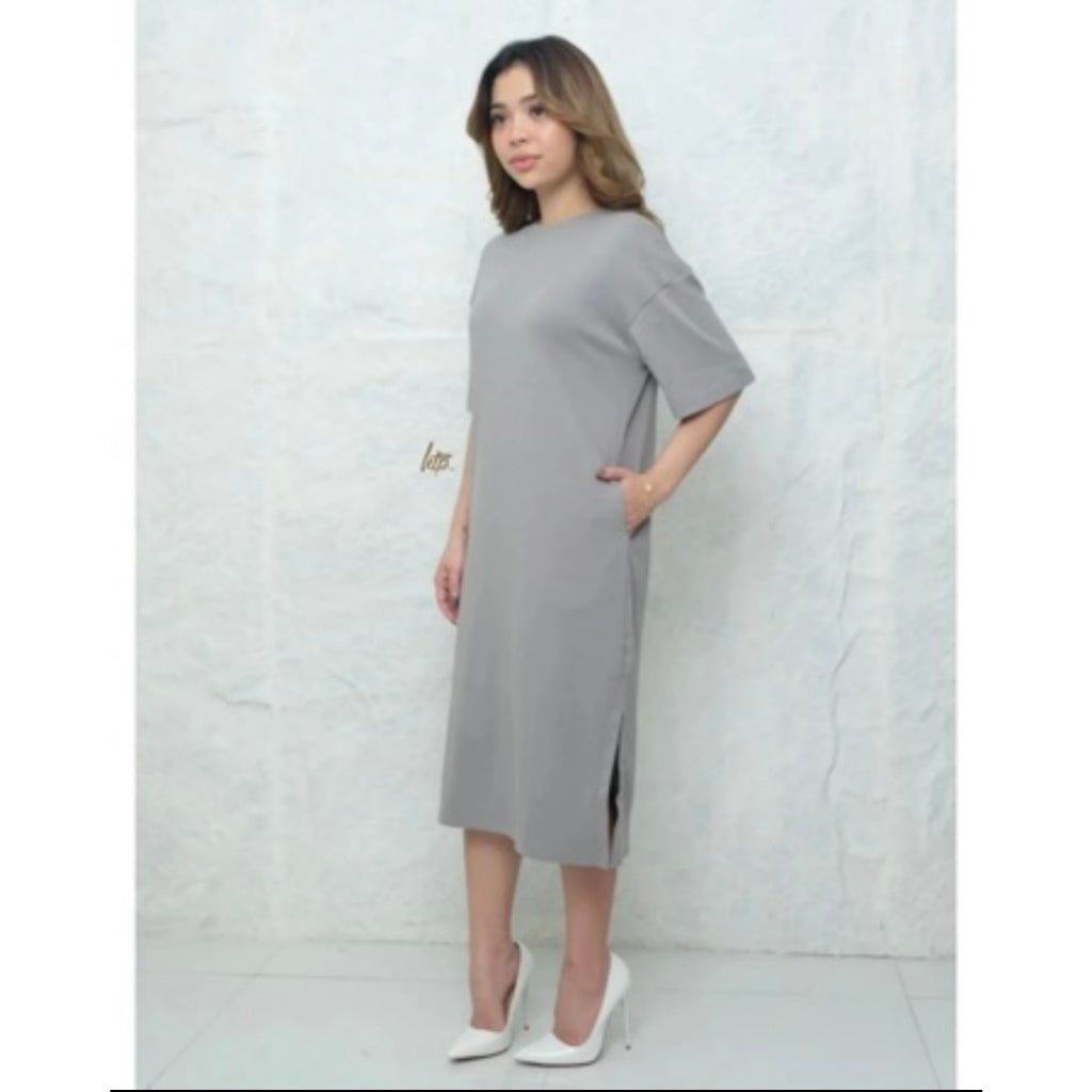 HTP Oversized Pocket Slit Dress