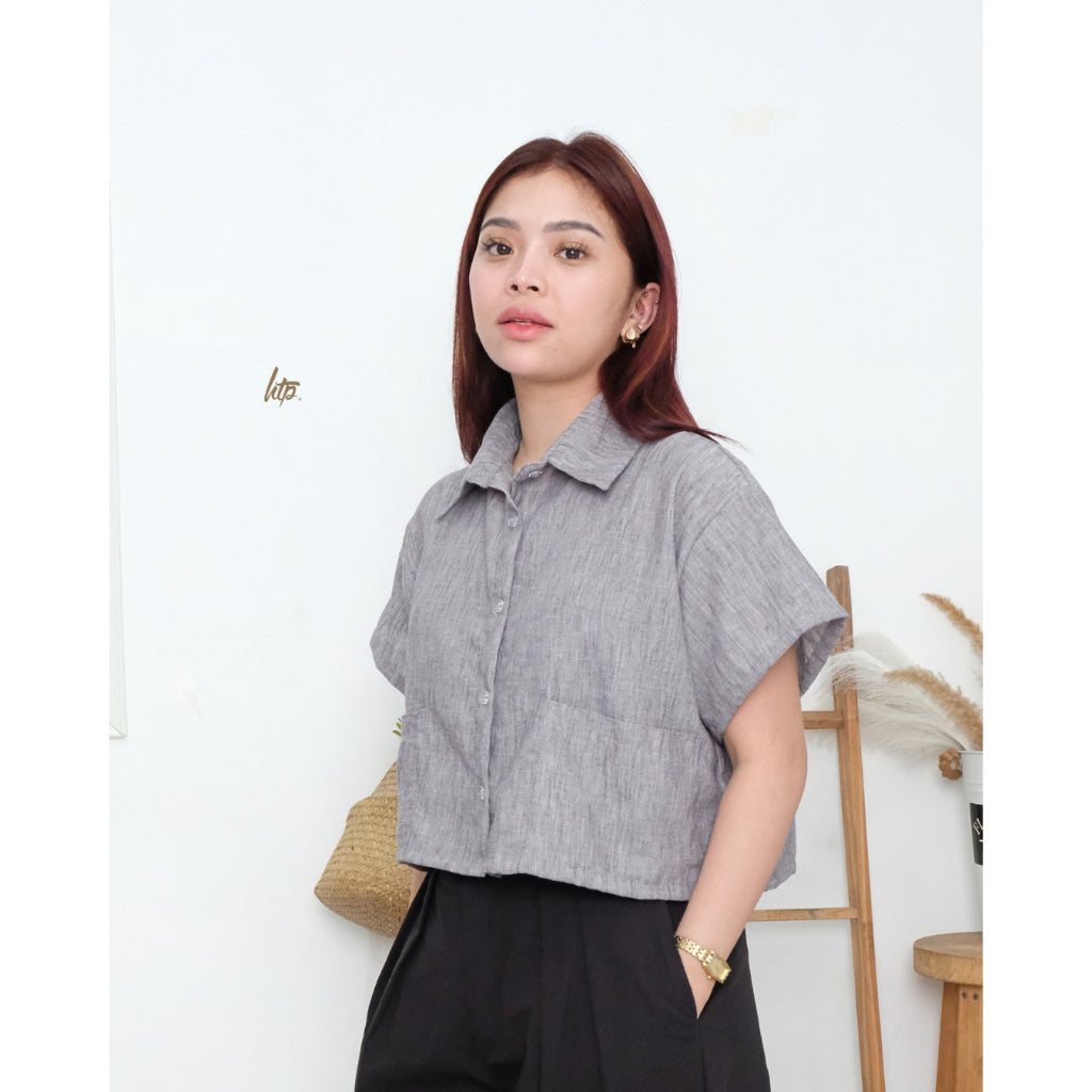 HTP Button Down Double Pocket Collared Top