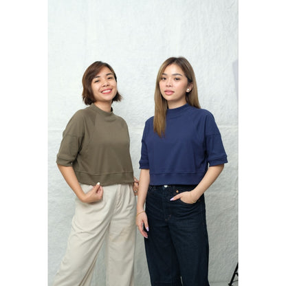 HTP Exclusive Women's Cropped Raglan Tee