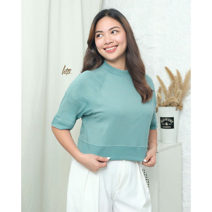 HTP Exclusive Women's Cropped Raglan Tee